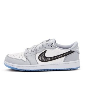 EUC Men’s Size 8 (Euro Sz 41) Dior X Air Jordan 1 Low Sneakers Grey/Black-Sail